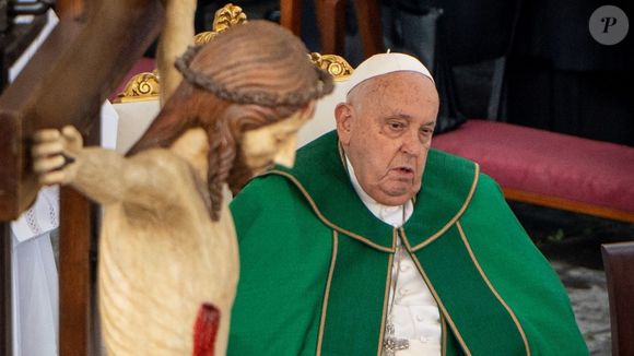 Papa Francisco está internado desde o dia 14 de fevereiro no hospital Gemelli, em Roma