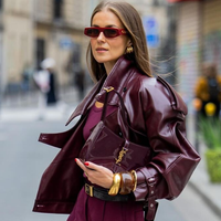 As botas Chelsea estão de volta, e estas marrons são tão estilosas (e confortáveis) que parecem mocassins