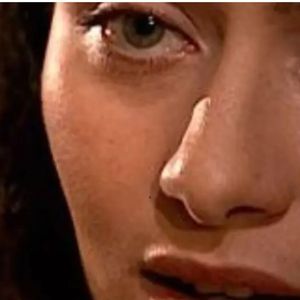 Paola (Maria Fernanda Candido) entrega Aninha para Giuliana