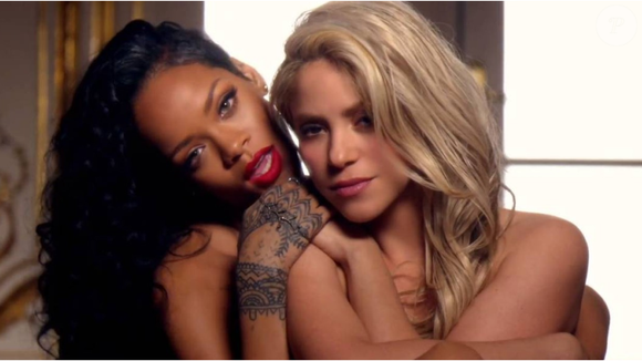 Can’t Remember to Forget You, interpretada por Shakira e Rihanna, mistura sensualidade com atitude, criando uma tensão entre desejo e independência. É intensa, marcante e cheia de personalidade, daquelas que dominam o ambiente desde o primeiro segundo.
