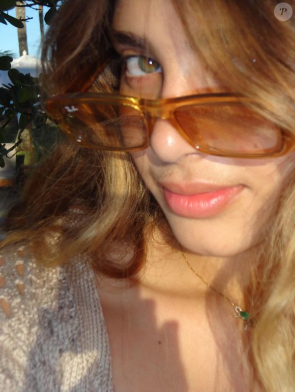 Sofia sempre chama atenção por sua beleza e altura