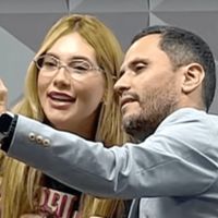 ‘Não era o momento’: senador Cleitinho pede desculpas após tietar Virginia Fonseca na CPI das Bets e explica pedido de vídeo