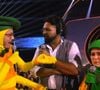 Os humoristas Fábio Porchat e Paulo Vieira referenciaram as recentes polêmicas do artista nos bastidores de ‘Vale Tudo’ durante um quadro de humor