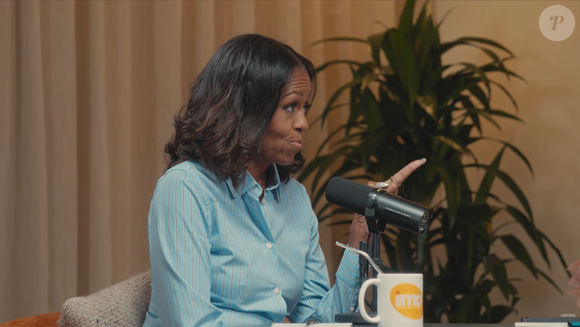 Em conversa sobre o livro The Look, Michelle Obama foi direta: moda, para ela, começa por se sentir bem consigo mesma