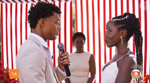 Final de Dona de Mim apostou em casamento, crossover com Coração Acelerado e divulgação do BBB 26, mas frustrou parte do público. Internautas criticaram falta de reviravoltas, desfechos dos vilões e confirmaram problemas que a novela enfrentava desde a estreia