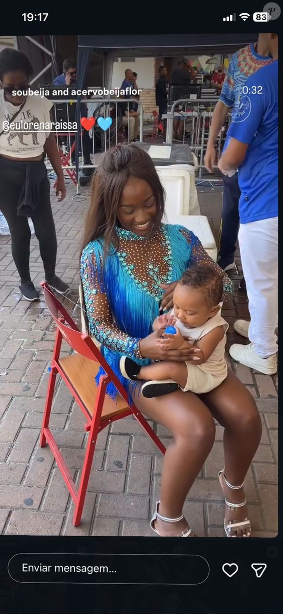 O pequeno Gael foi anunciado como um "nilopolitano pé quente", segundo a própria mãe