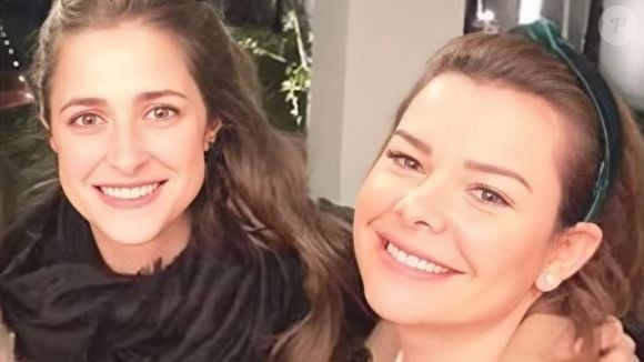 Fernanda Souza conta que Eduarda Porto pediu que ela postasse foto de um look, de tão admirada com a beleza da companheira