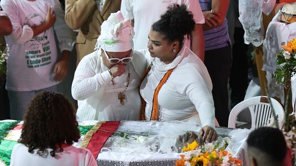 Por que velório de Arlindo Cruz tem bebidas alcoólicas? Filho explica desejo do sambista antes de morrer: 'Queria cerveja liberada'