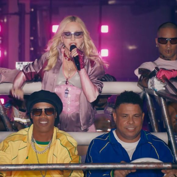 A participação do Brasil na final da Copa 2026 ficou por conta da presença de Ronaldo e Ronaldinho na apresentação que Madonna fez no intervalo
