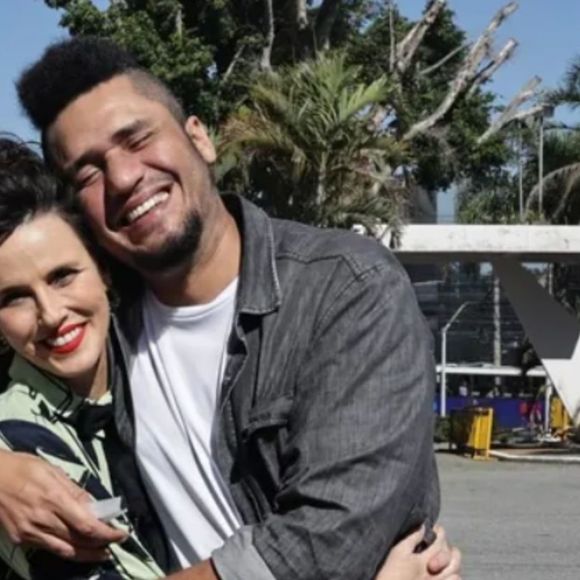 Helena Rizzo é casada com o guitarrista Bruno Kayapy, quem conheceu em 2014