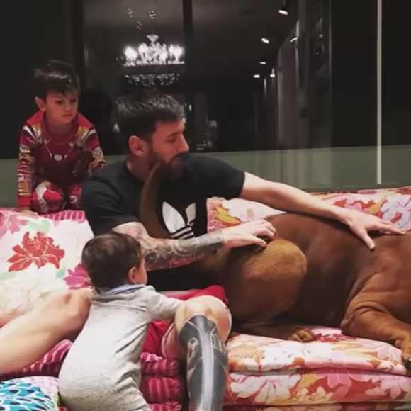 Messi já compartilhou diversos momentos felizes em sua mansão nas redes sociais