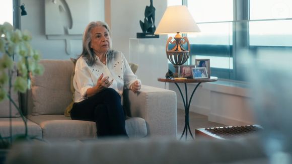 Amigo e mentor de Ayrton Senna ligou para a mulher e evitou que ela e Adriane Galisteu decolassem rumo à Itália: 'A família não quer ela aqui. Ele (Senna) já morreu. Não tem mais nada a fazer'