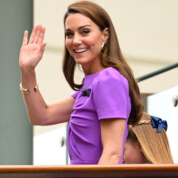 Nos últimos dias, Kate Middleton e o marido, Príncipe William, viajaram com os filhos para os Alpes Suíços