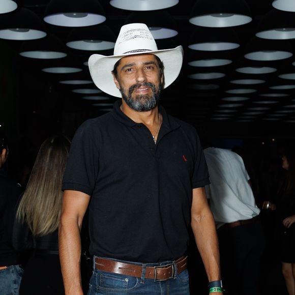 Alberto Cowboy minimizou e refletiu que se trata de uma dinâmica tradicional de reality shows