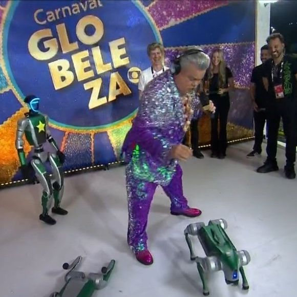 Em resposta, Milton Cunha utilizou sua conta oficial na mesma plataforma para se defender, afirmando que não teve a intenção de ser rude e que, possivelmente, não percebeu o pedido devido ao ambiente movimentado do evento: