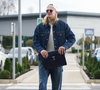 O atacante Erling Haaland transformou bolsas de luxo em sua marca pessoal. A coleção Hermès do craque reúne peças exclusivas que podem valer milhões
