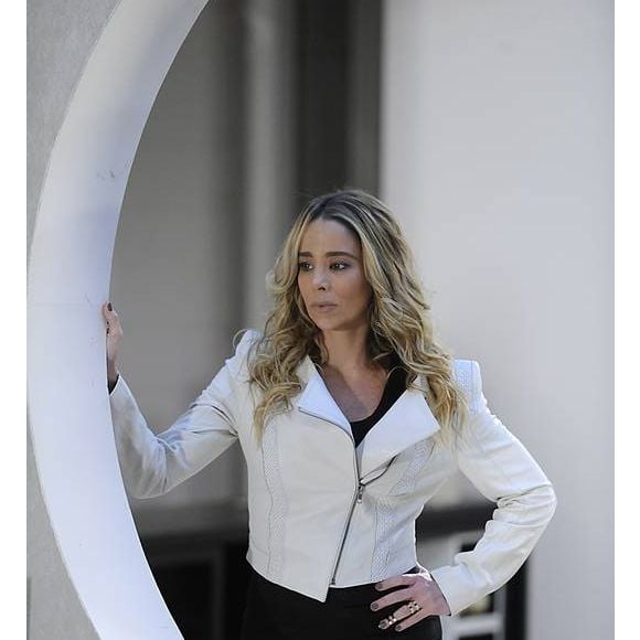 Danielle Winits escapou de sequestro em 2000: 'Se não vai ela, vai o carro'