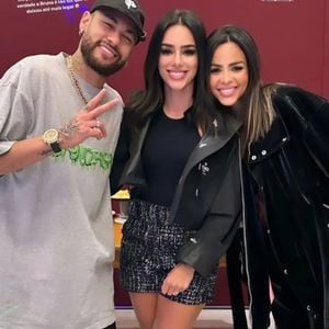 De romance escondido a madrinha do casal: cantora Gabily revela que ajudou Neymar e Bruna Biancardi a ficarem juntos