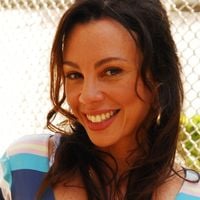 Noite em caverna com morcegos, cicatriz ao gravar novela e +: Joyce em 'História de Amor', Carla Marins tem essas 10 curiosidades incríveis
