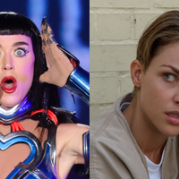 Katy Perry é acusada de assédio sexual por atriz de ‘Orange is the new black’: 'Esfregou aquela v*gina nojenta no meu rosto’