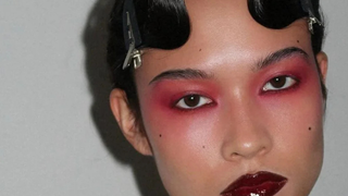 Cereja é a nova febre de beleza! Conheça três produtos que vão te fazer entrar de cabeça nessa tendência