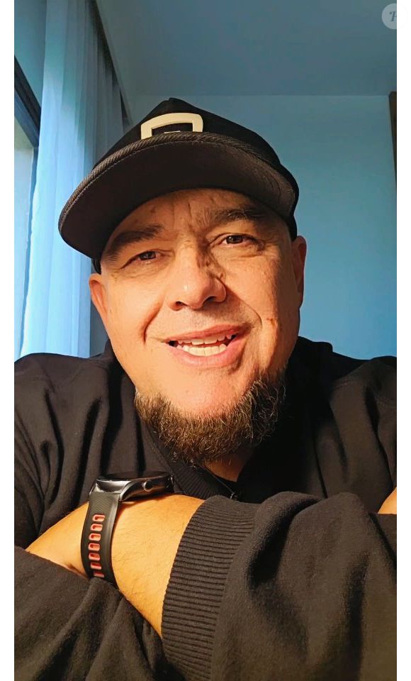 O cantor Digão, vocalista da banda Raimundos, causou revolta na web ao publicar uma mensagem com deboche à morte da publicitária Juliana Marins