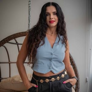 Luiza Ambiel concedeu entrevista ao Purepeople em comemoração aos 50 anos da revista Playboy