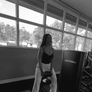 Simaria compartilhou com os fãs um pouco de sua rotina de treinos