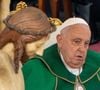 O Papa Francisco continua lutando contra uma pneumonia dupla e, na noite deste último domingo (24), o Vaticano comunicou que o líder da Igreja Católica foi diagnosticado com insuficiência renal leve.