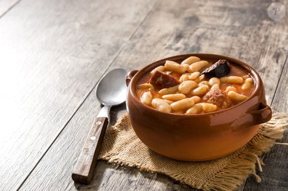 Sua irmã Ivana mora em Gijón, na Espanha, com o companheiro e duas filhas e, sem dúvida, já provou a melhor fabada asturiana durante suas visitas, frequentemente publicando fotos de suas refeições nas redes sociais.