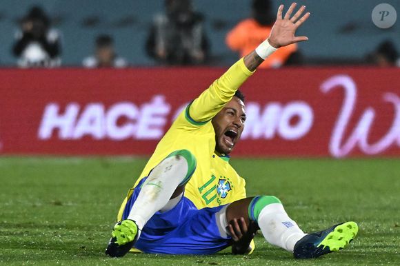 Última vez de Neymar pela Seleção foi em 2023, após grave lesão contra o Uruguai