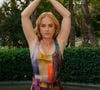 É importante manter os cuidados com os cabelos mesmo durante a menopausa