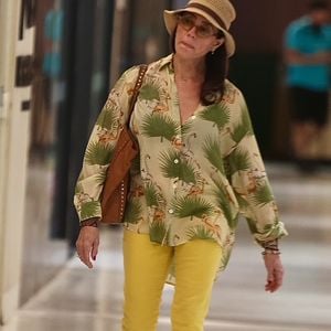 Christiane Torloni marcou presença na peça ‘Lady Tempestade’, estrelada por Andrea Beltrão, que está em cartaz na Zona Sul do Rio de Janeiro