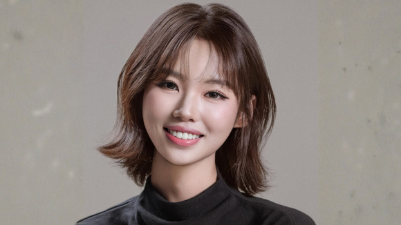 O corte de cabelo que está fazendo sucesso no Japão vai te conquistar: é ideal para cabelos finos e rejuvenesce o rosto instantaneamente