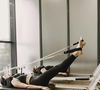 O pilates faz com que o joelho fique mais lubrificado e consiga ter uma melhor mobilidade