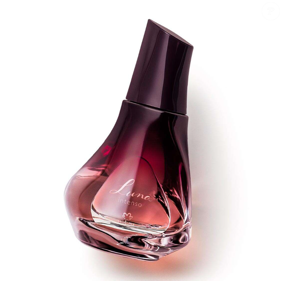 O perfume Luna Intenso, de Natura, traz à tona uma fragrância marcante e intensa da linha Luna, com 50mL, e pode ser encontrado por R$ 208,90.
