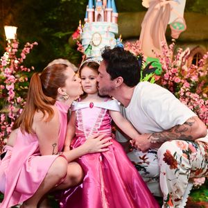 Viih Tube e Eliezer comemoraram os 3 anos da filha Lua Di Felice neste sábado, dia 11 de abril