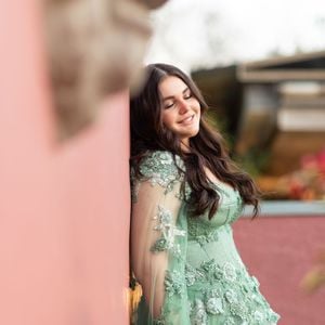 Maysa Matarazzo, filha da cantora Tânia Mara e do diretor de novelas Jayme Monjardim, comemorou os 15 anos em grande estilo