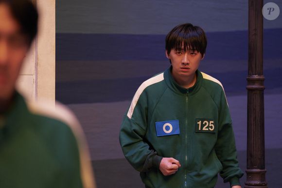 Ainda misterioso em 'Round 6' como o Jogador 125, o ator tem hoje 31 anos