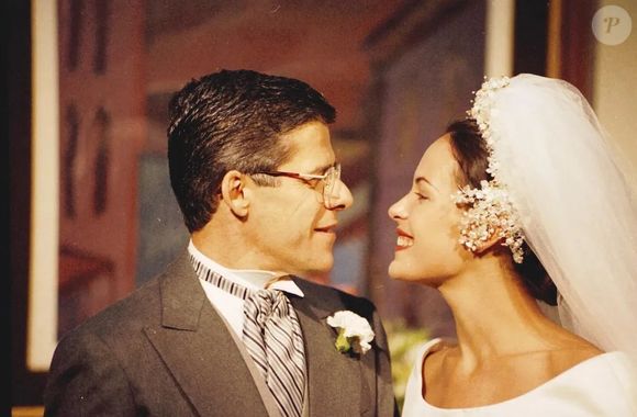 A trama de 'História de Amor' passou a ser exibida na faixa especial da TV Globo, a partir desta segunda-feira (10).