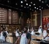 Concorrentes aguardam a avaliação dos chefs