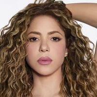 Shakira lança Isima: linha feita para cabelos latinos que promete mudar o jogo para quem vive dias capilares desafiadores