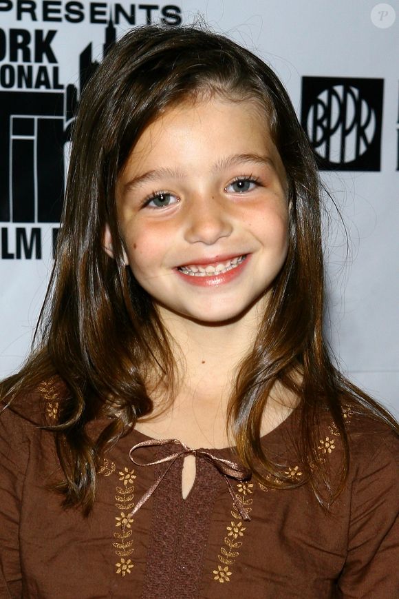 Atriz Sophie Nyweide estava sumida da vida pública desde 2015