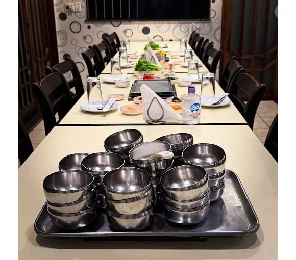 Re Un De: Av. da Aclimação, 624 – Aclimação, São Paulo, 01531‑000