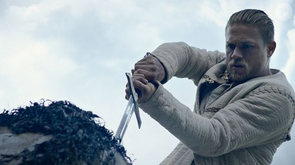 Anos depois do lançamento, 'Rei Arthur: A Lenda da Espada' foi inserido no catálogo da Netflix, mas já não está lá mais