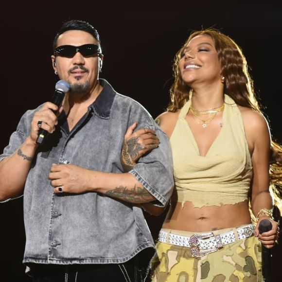 No palco, Ludmilla se despediu da turnê Numanice com participação do cantor Belo