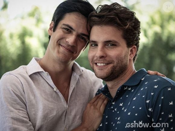 Beijo gay de Félix e Niko em 'Amor à Vida' é exibido com advertência no Peru