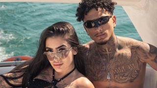 Com vídeo íntimo vazado, MC Mirella dá resposta ácida sobre conteúdo +18 com marido, Dynho Alves, após web citar filha: 'Julgamento'