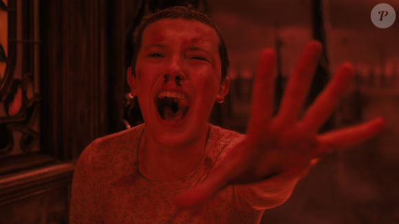 A Eleven morre em Stranger Things? O final da série deixou o destino da personagem em aberto e dividiu os fãs. Entenda as teorias, as pistas do episódio final e o que os criadores Matt e Ross Duffer disseram sobre a decisão