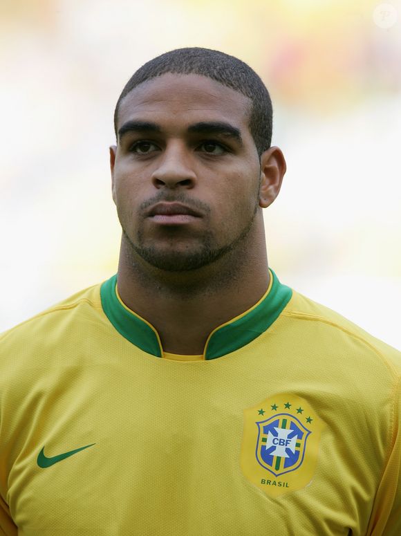 Adriano Imperador disputou apenas uma Copa do Mundo na carreira: a edição de 2006, realizada na Alemanha. Ele fez parte do famoso 'quadrado mágico' da Seleção Brasileira, ao lado de Ronaldinho Gaúcho, Kaká e Ronaldo Fenômeno